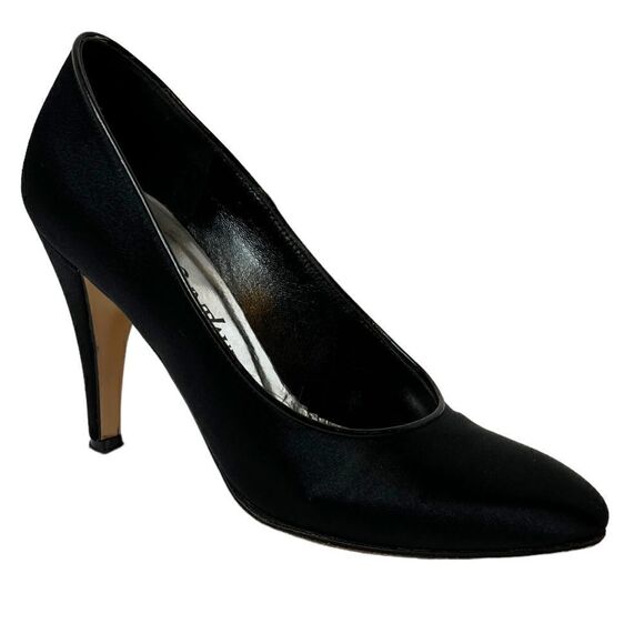 YVES SAINT LAURENT Pumps in Solid Black Women's Size 4 M - Picture 1 of 11